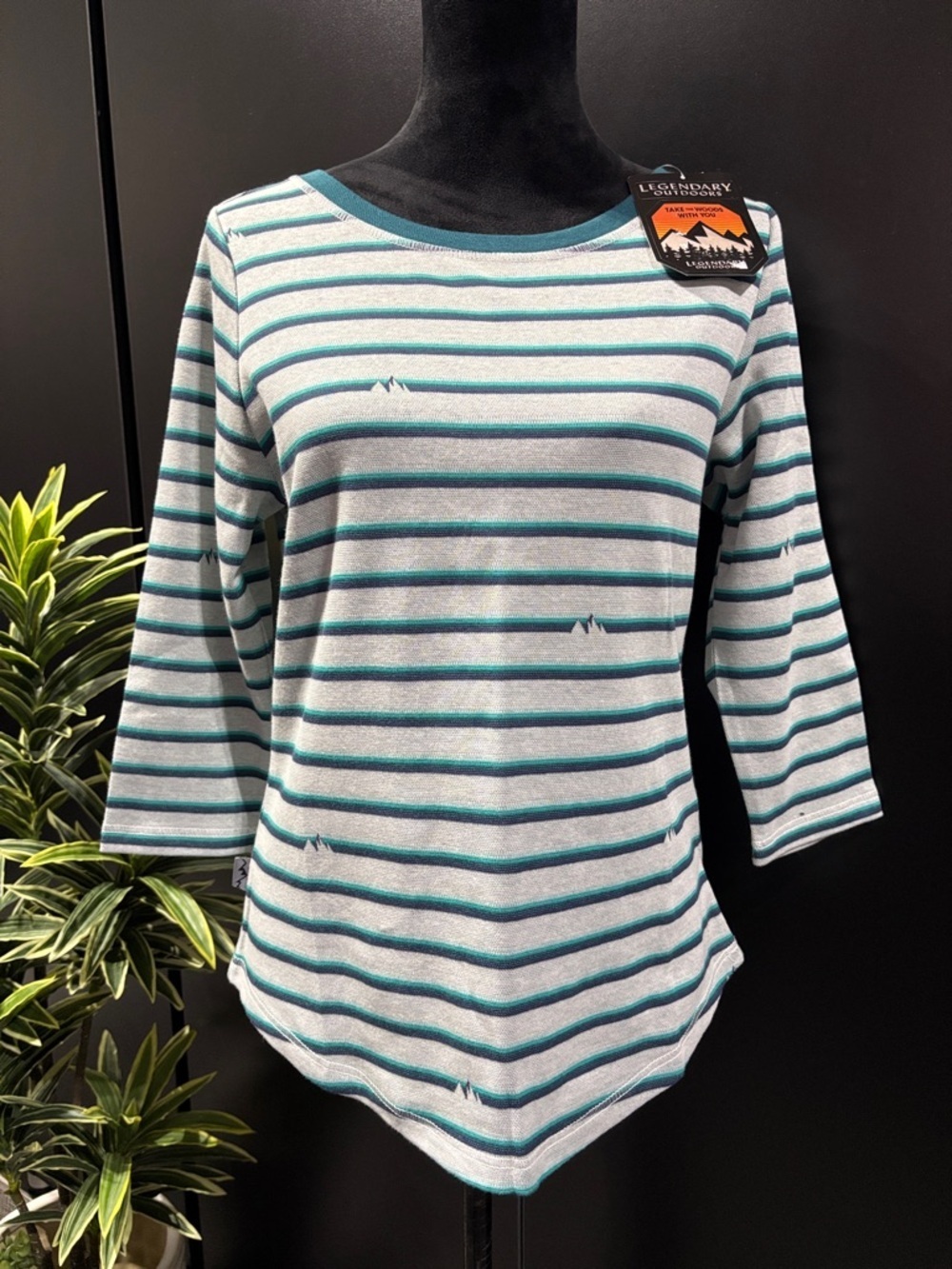 Legendary Whitetails Bridewater Boatneck 3/4 sleeve pullover,aqua stripe